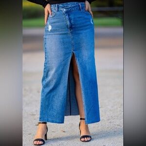 Women’s Denim maxi skirt high slit